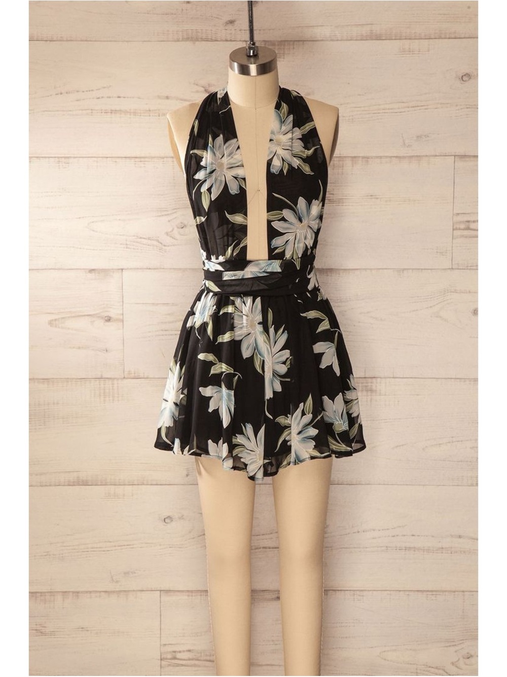 L'ATISTE Floral Convertible Multiway Backless Romper Size M